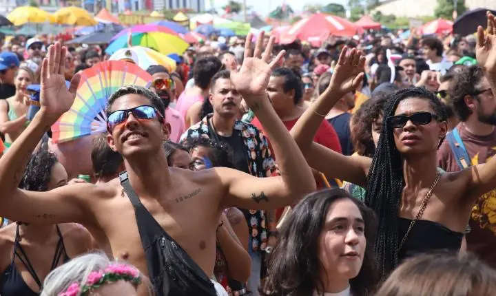 Especialistas alertam sobre cuidados para um carnaval seguro